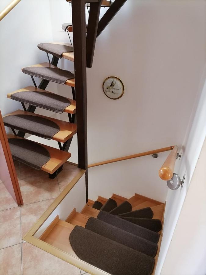Appartamento Cozy Corner Capodistria Esterno foto